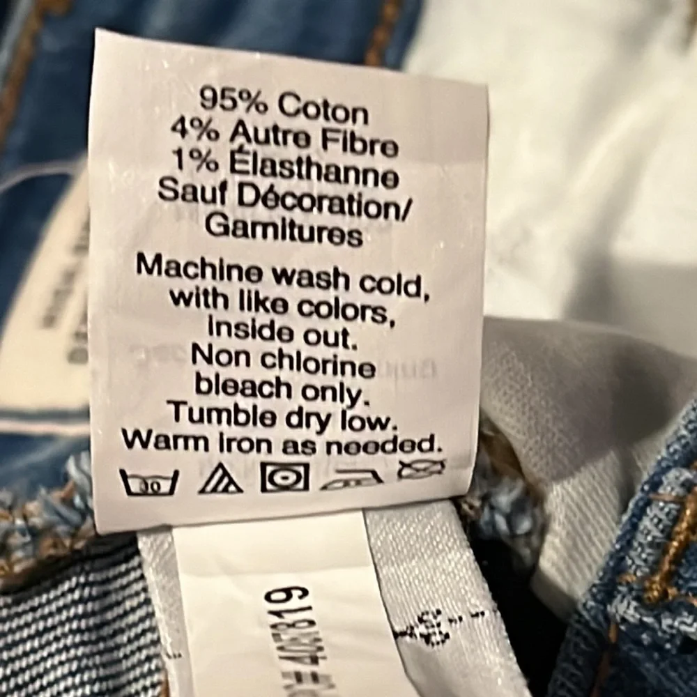 Madewell High Rise Button-Fly Denim Shorts - Size 24 - Picture 11 of 11